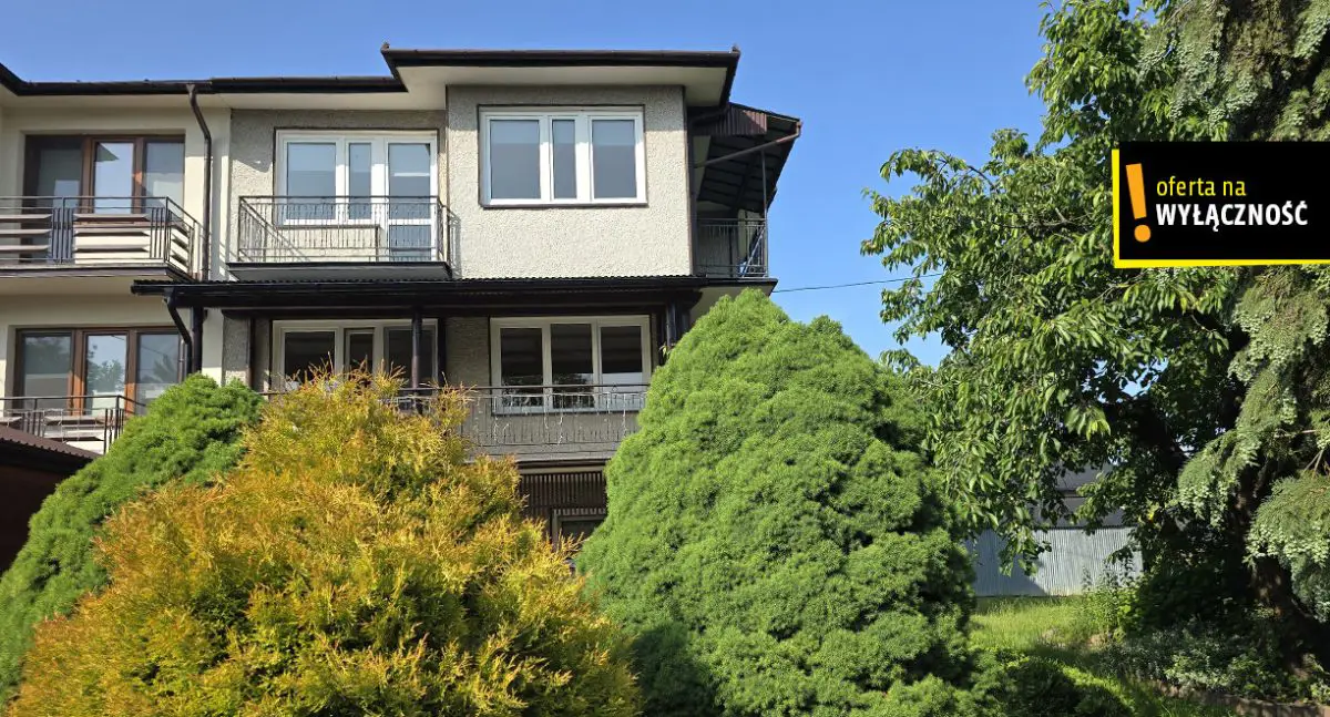 Miejski azyl - dom w Połańcu z tarasem i ogrodem