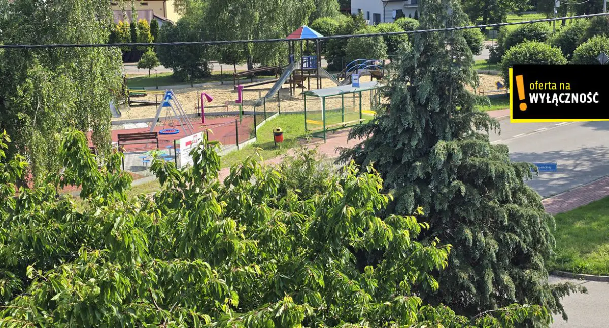 Miejski azyl - dom w Połańcu z tarasem i ogrodem