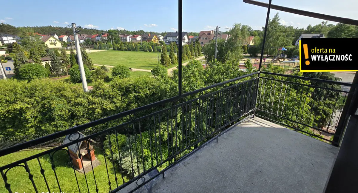 Miejski azyl - dom w Połańcu z tarasem i ogrodem