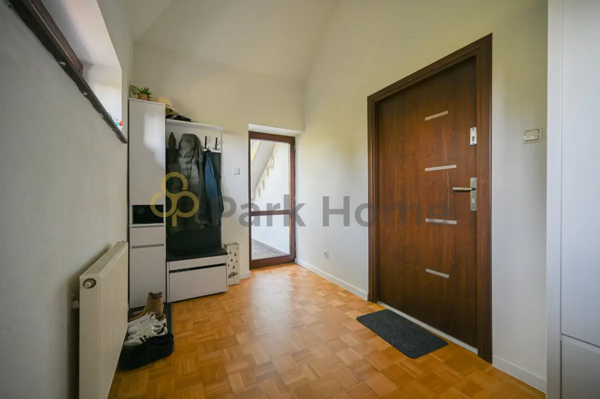 Dom, 6 pokoi 410 m² na sprzedaż - Zielona Góra