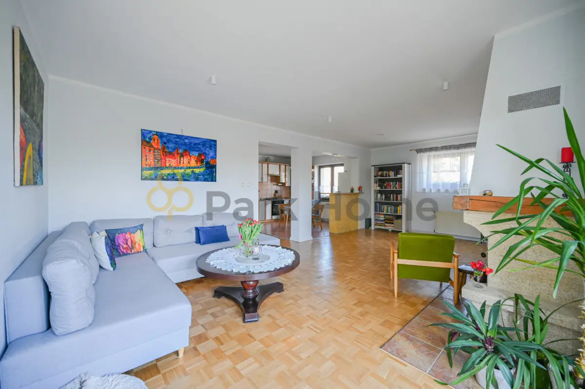 Dom, 6 pokoi 410 m² na sprzedaż - Zielona Góra