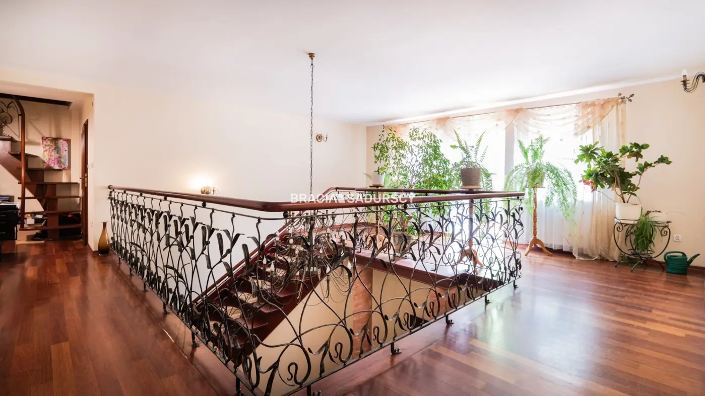 Kazimierza Wielka – dochodowa nieruchomość