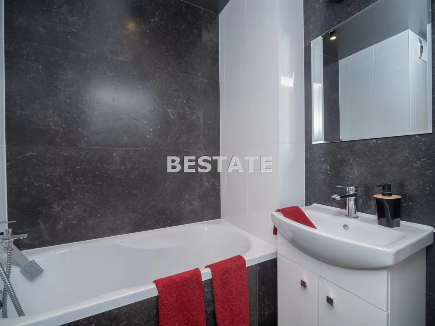 Mieszkanie na sprzedaż, 3 pokoje, 48m2