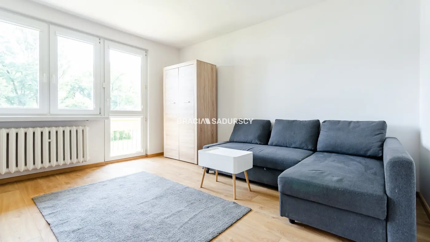 WYNAJMĘ MIESZKANIE 2 pokoje i gabinet, DO WEJŚCIA.