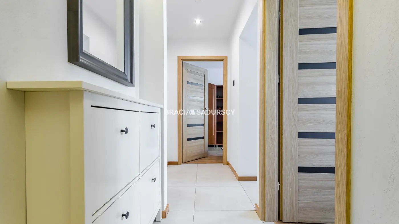 WYNAJMĘ MIESZKANIE 2 pokoje i gabinet, DO WEJŚCIA.