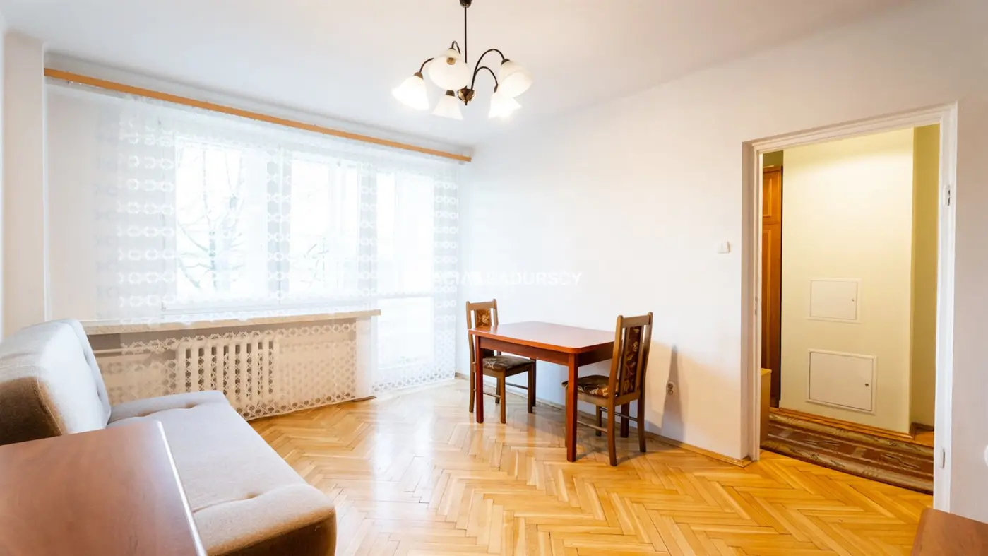 1 pok oddzielna jasna kuchnia Stare Podgórze