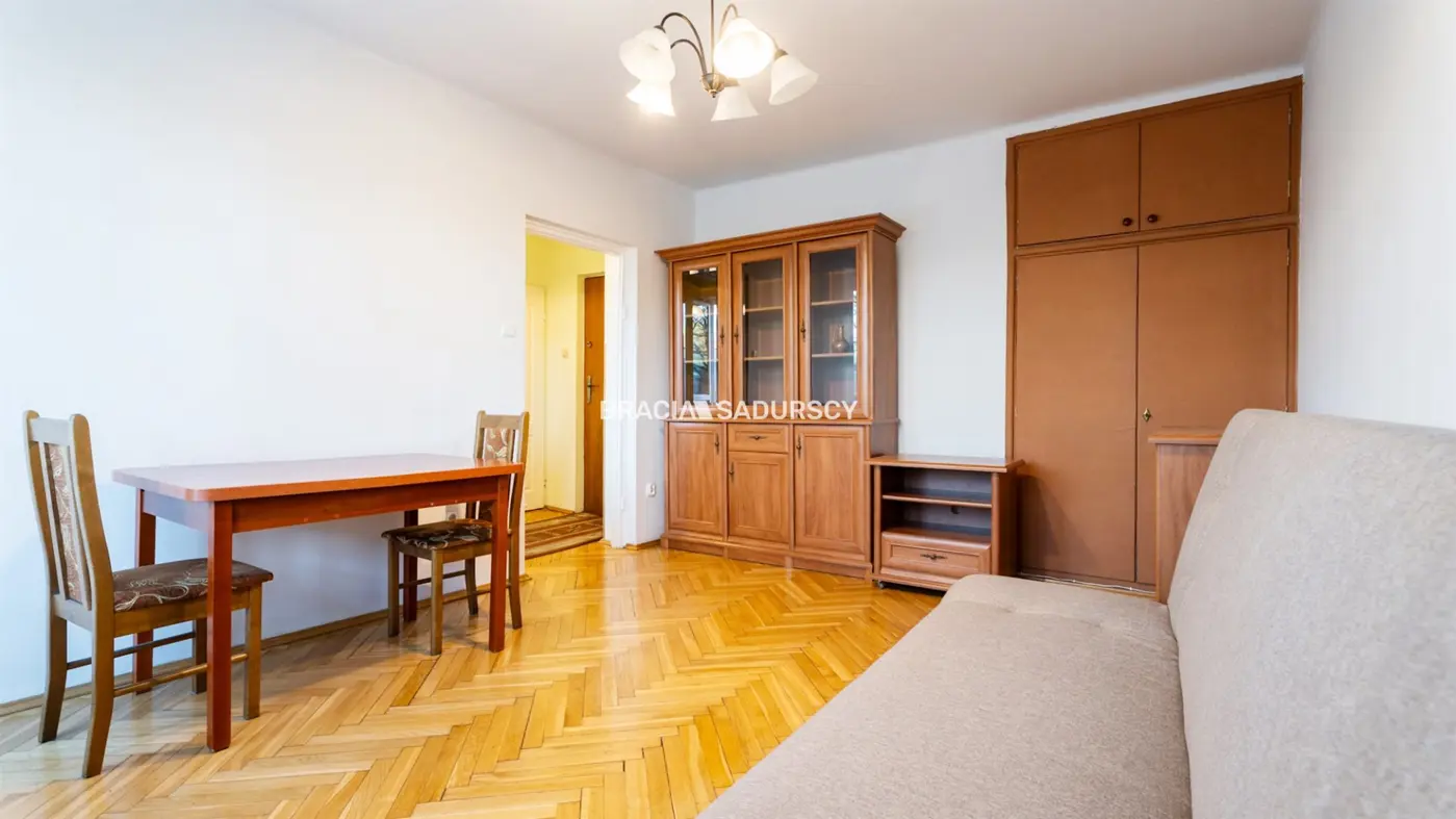 1 pok oddzielna jasna kuchnia Stare Podgórze