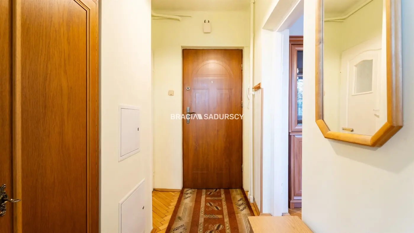 1 pok oddzielna jasna kuchnia Stare Podgórze