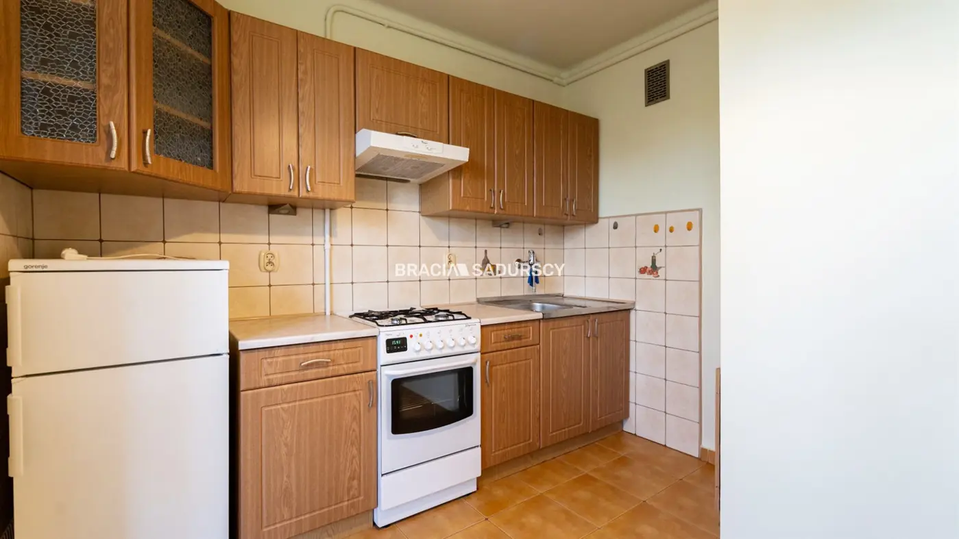 1 pok oddzielna jasna kuchnia Stare Podgórze