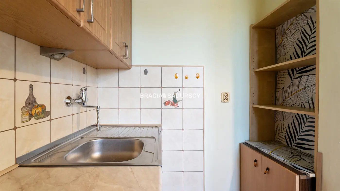 1 pok oddzielna jasna kuchnia Stare Podgórze