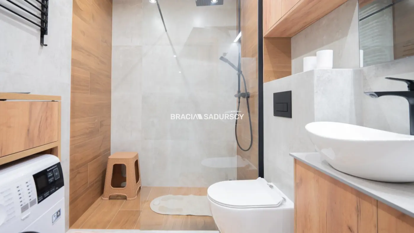 2 pok nowe budownictwo Łagiewniki