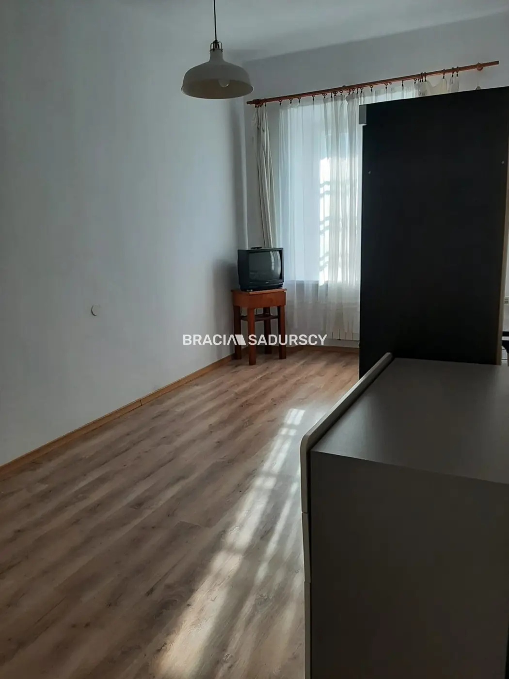 Libertów, lokal, 90m2, 4-pok