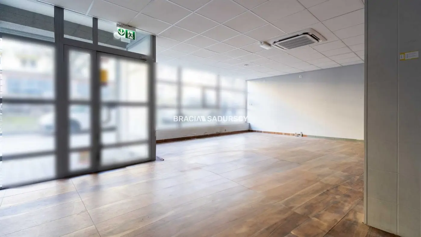 Kurdwanów lokal front 75 m2