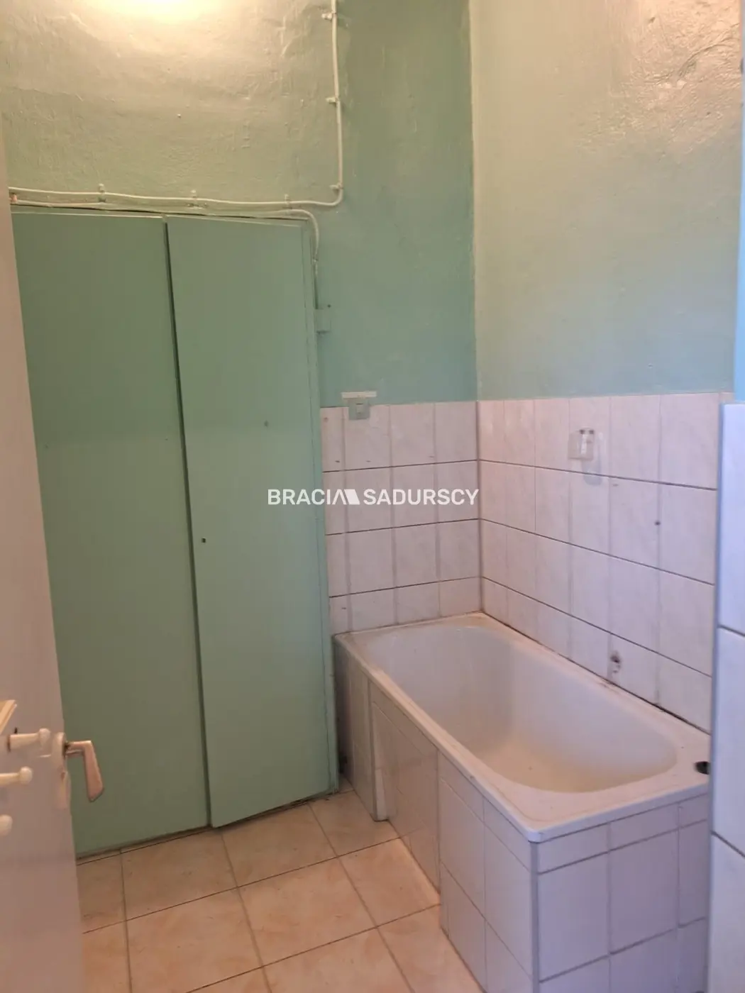 Do wynajmu/loka/pomieszczenie magazynowe