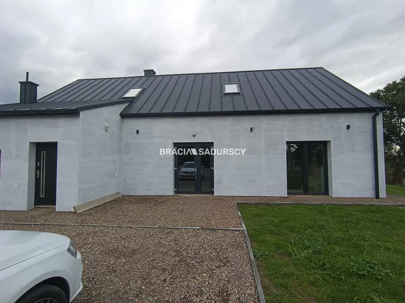 Do wynajecia budynek w Zagórzu