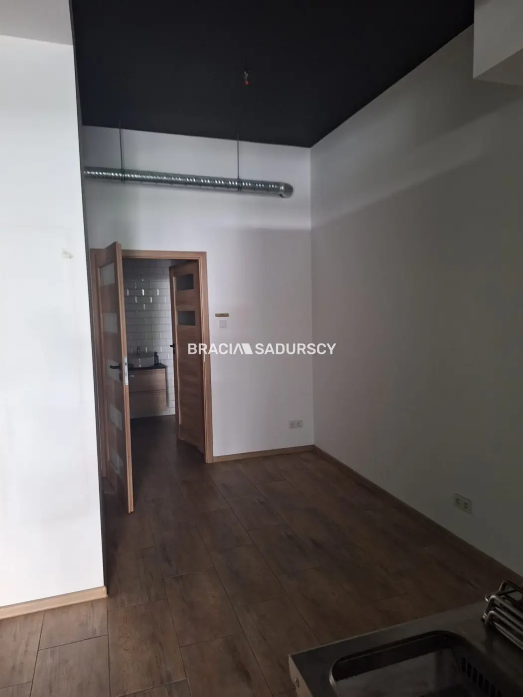 Lokal przy ul. Dąbskiej,nowoczesny,do wejścia