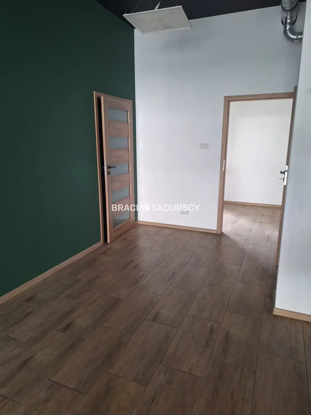 Lokal przy ul. Dąbskiej,nowoczesny,do wejścia