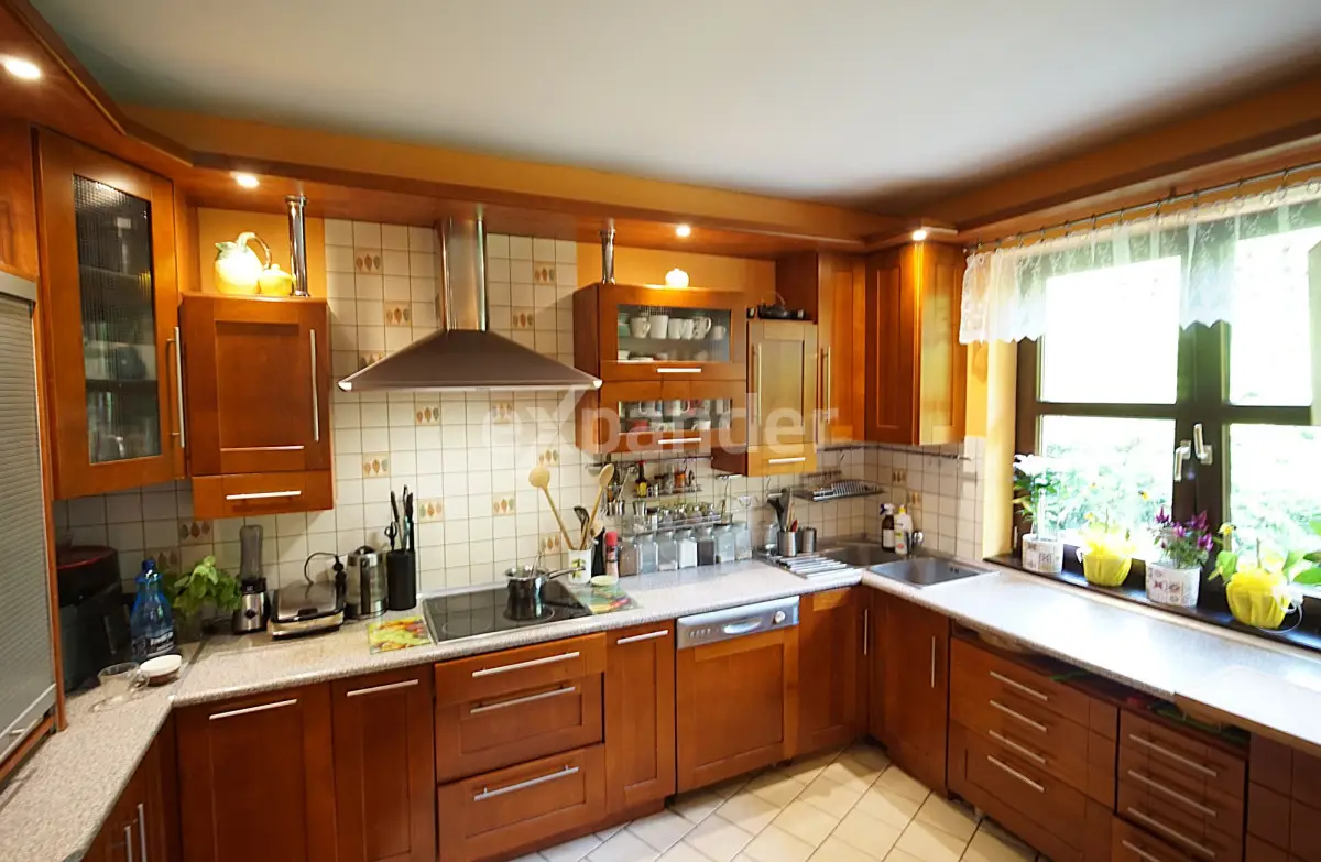 Wyjątkowa rezydencja z pięknym ogrodem, Przemyśl