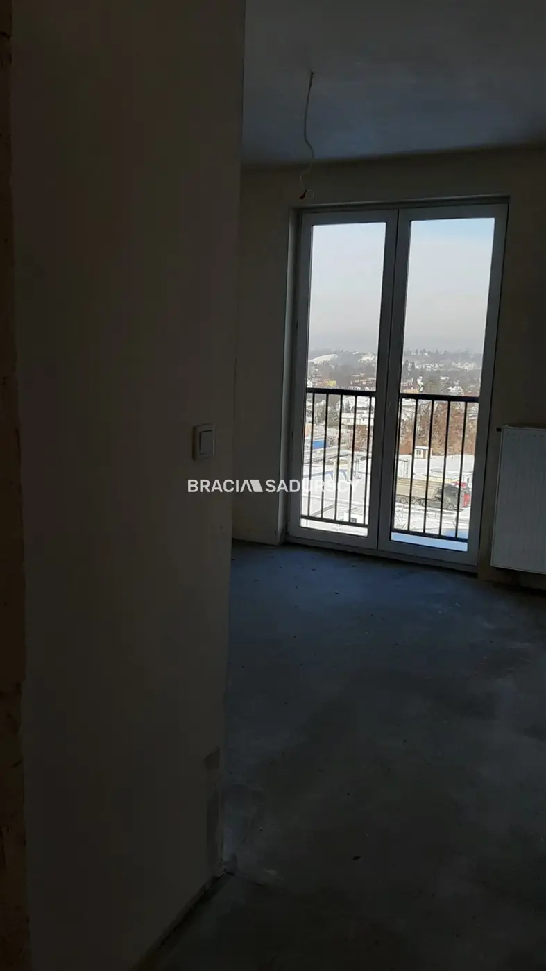 Dwupoziomowe mieszkanie, Wieliczka os. Klasno