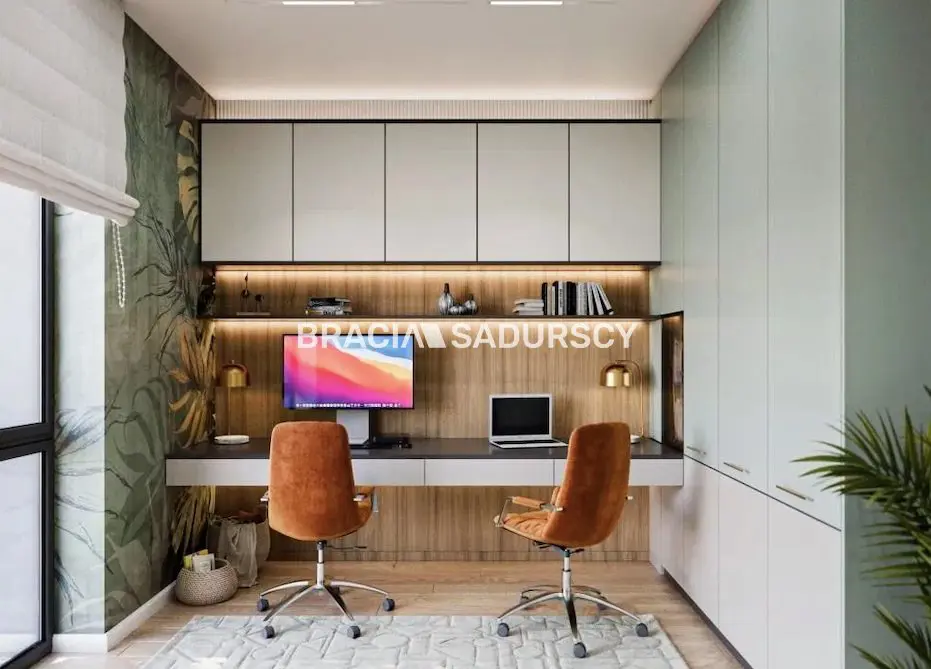 Narożny Segment w Rączneji– 90 m² 20 m² Strychu