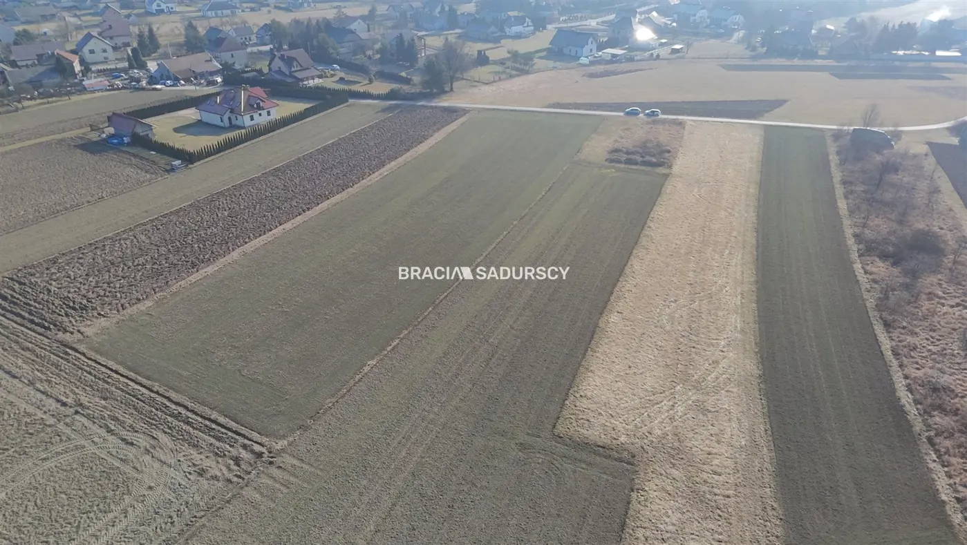 Na sprzedaż działka budowlana 77arów