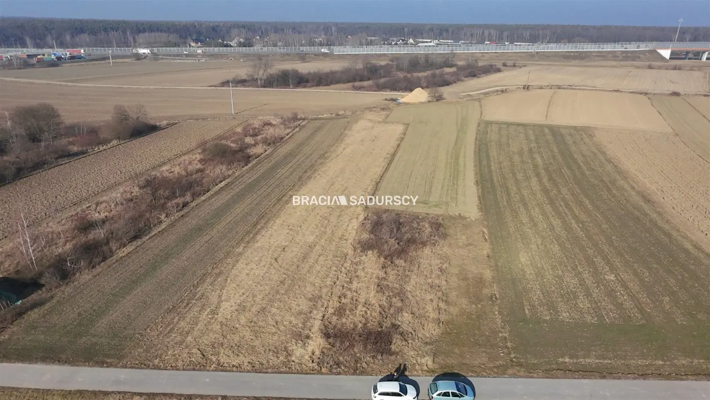 Na sprzedaż działka budowlana 77arów