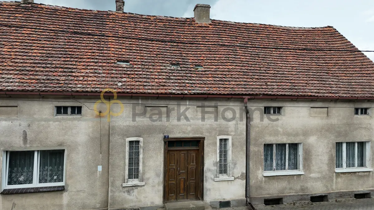 Dom, 5 pokoi 400 m² na sprzedaż - Gaworzyce