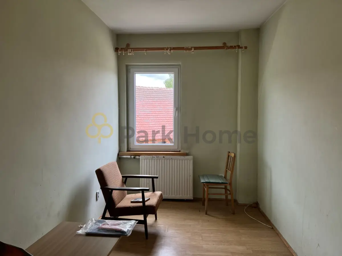 Dom, 5 pokoi 400 m² na sprzedaż - Gaworzyce