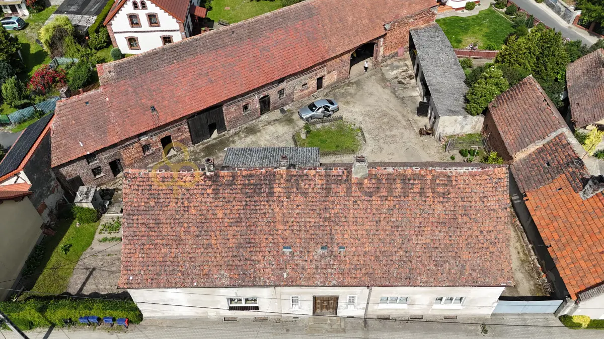 Dom, 5 pokoi 400 m² na sprzedaż - Gaworzyce