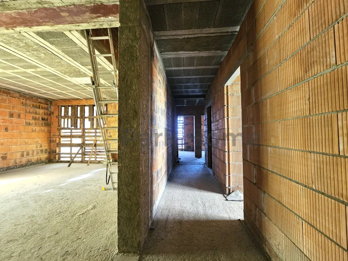 Dom, 5 pokoi 297 m² na sprzedaż - Śrem