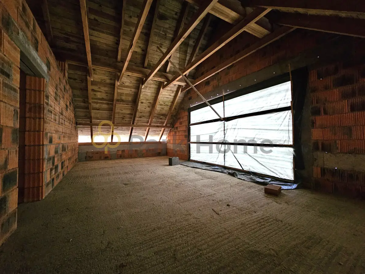 Dom, 5 pokoi 297 m² na sprzedaż - Śrem