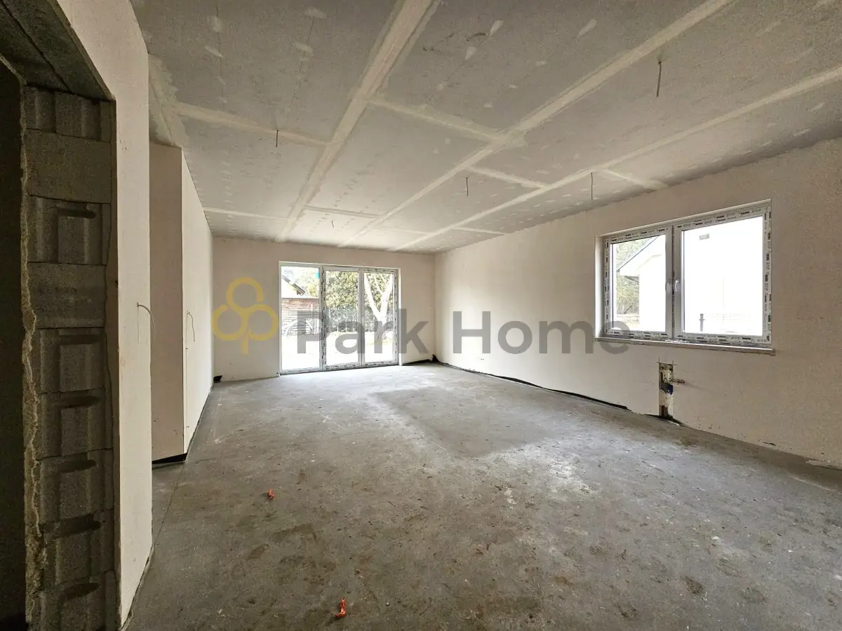 Dom, 4 pokoje 86 m² na sprzedaż - Zbrudzewo