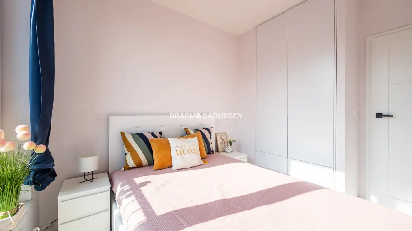 2-pok -NY Residence/Wrocławska
