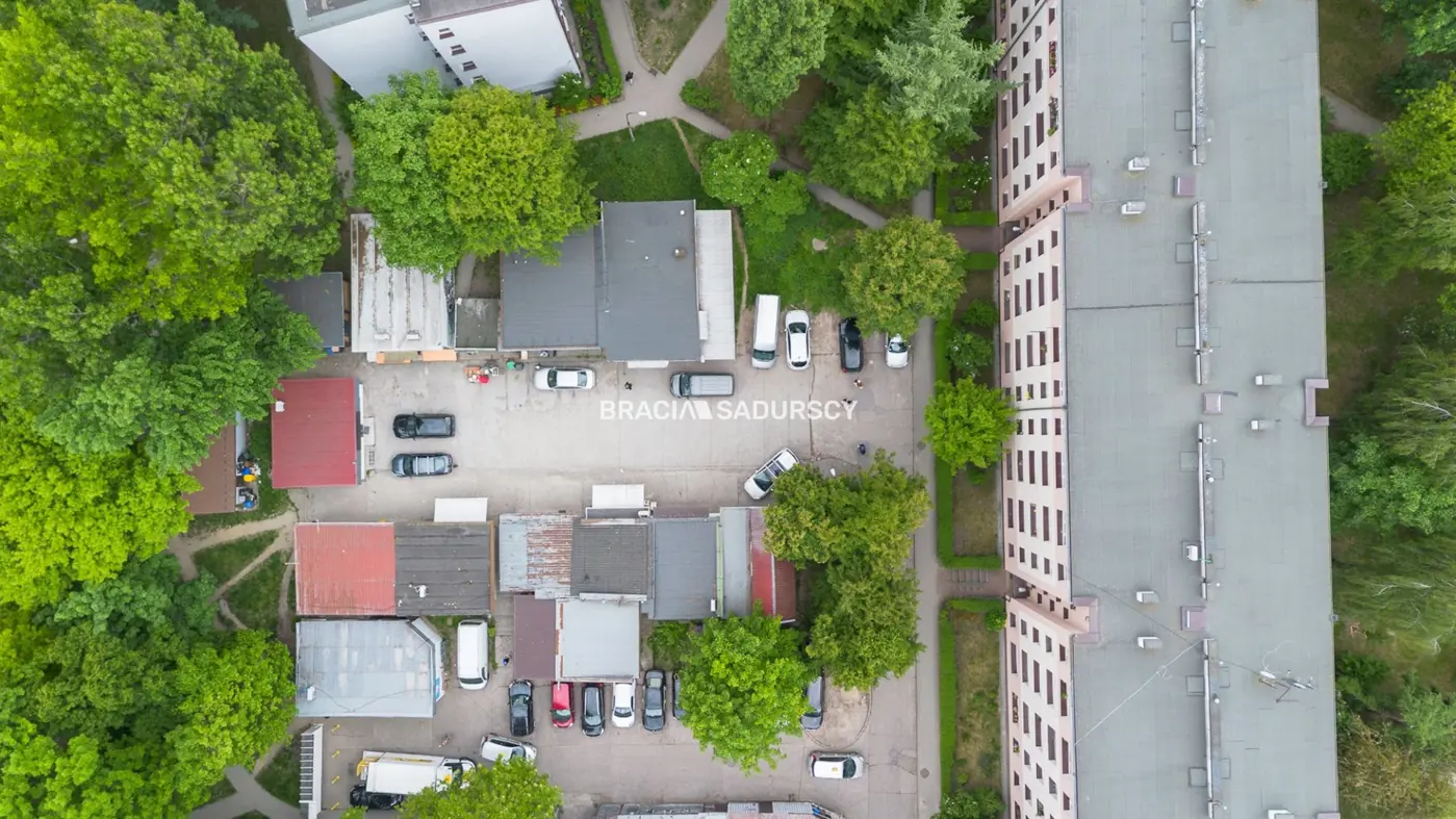 Lokal w doskonałej lokalizacji