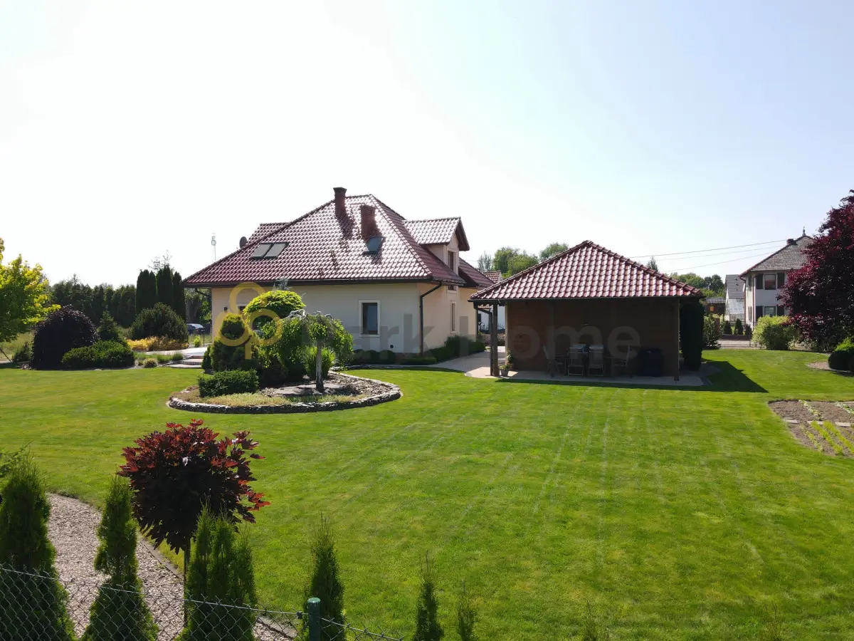 Dom, 5 pokoi 177 m² na sprzedaż - Wschowa