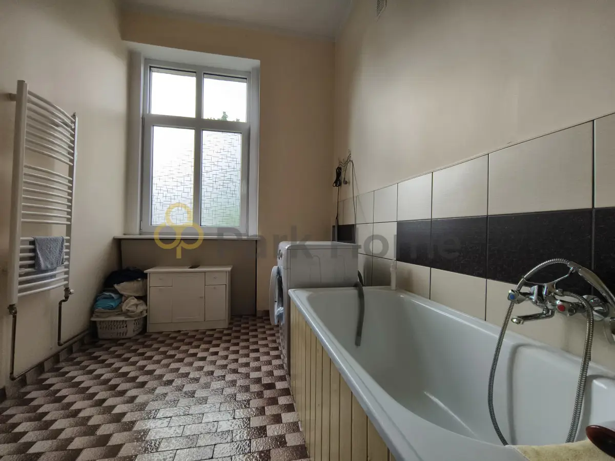 Mieszkanie, 3 pokoje 150 m² na sprzedaż - Krobielewko