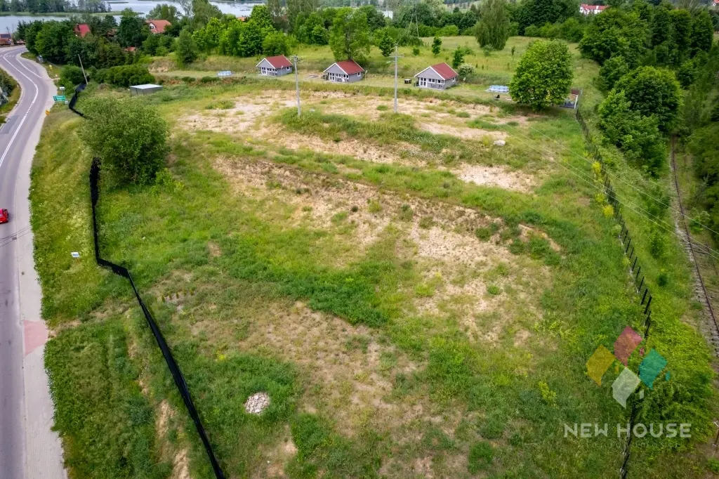 Dz. inwestycyjna, WZ 5 budynków, Mazury, 6700 m2