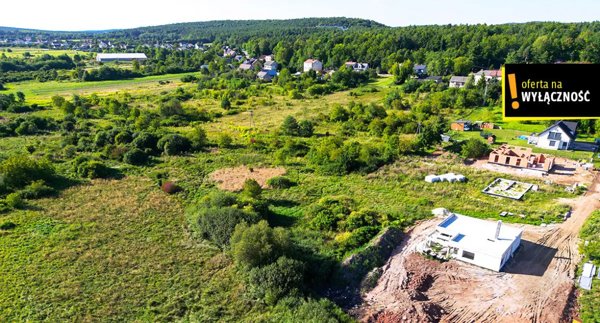 Wyjątkowa działka 5056 m² z widokiem blisko Chęcin