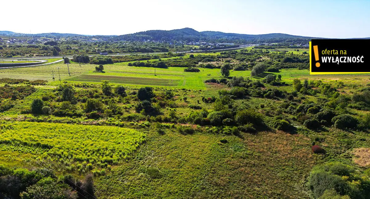Wyjątkowa działka 5056 m² z widokiem blisko Chęcin