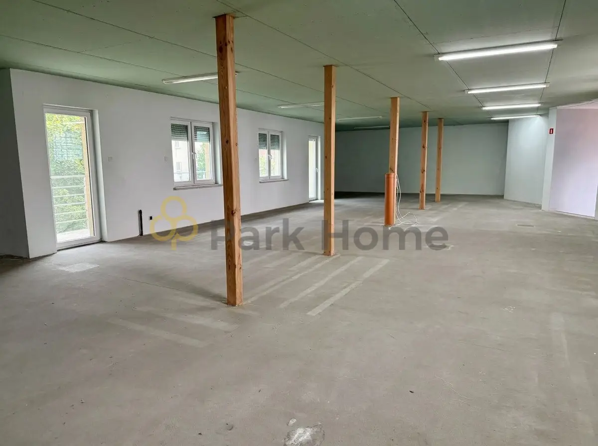 Lokal użytkowy 599 m² na sprzedaż, Żagań