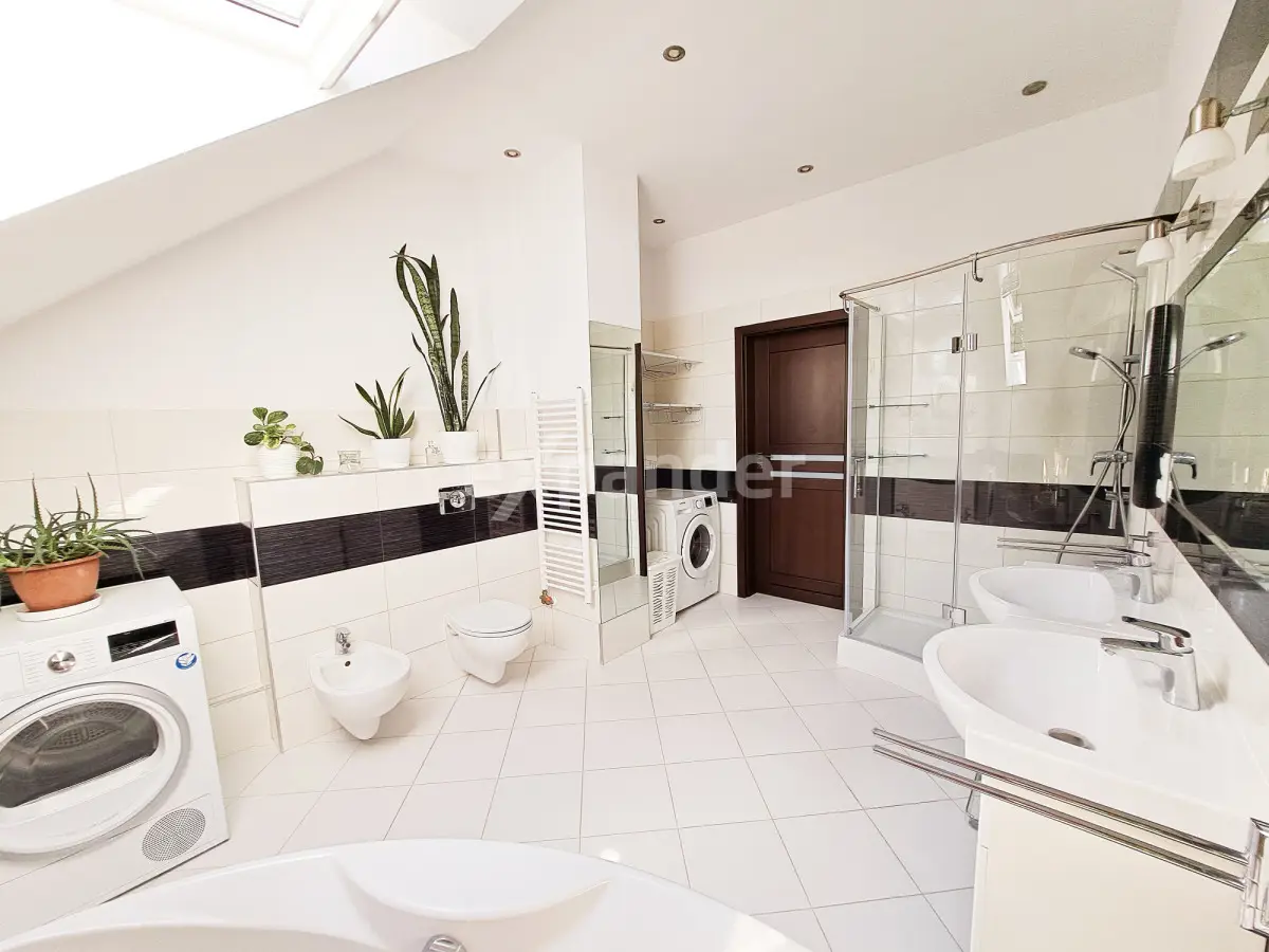 Piękna szeregówka, działka 3,65ar, segm. skrajny