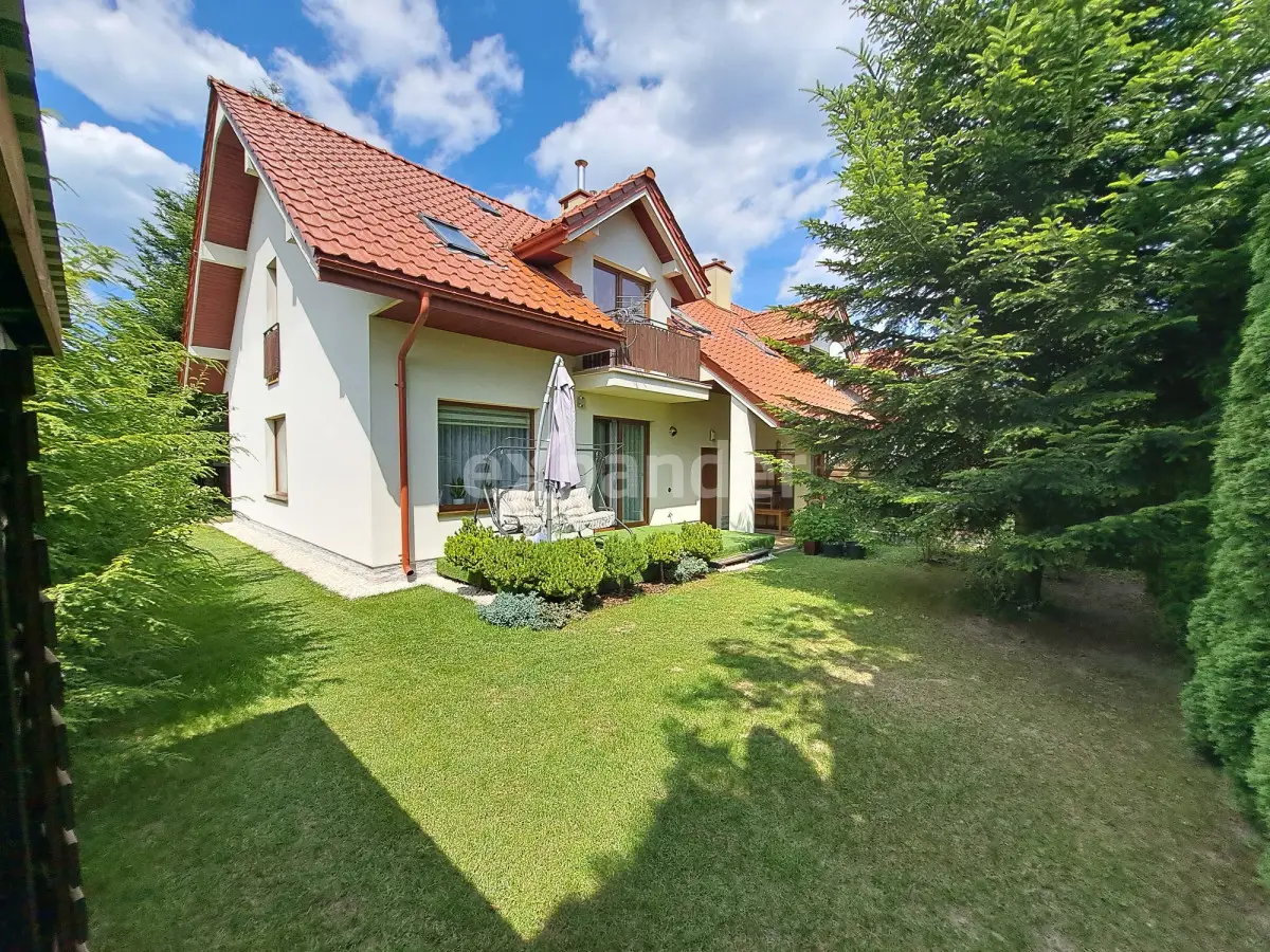 Piękna szeregówka, działka 3,65ar, segm. skrajny