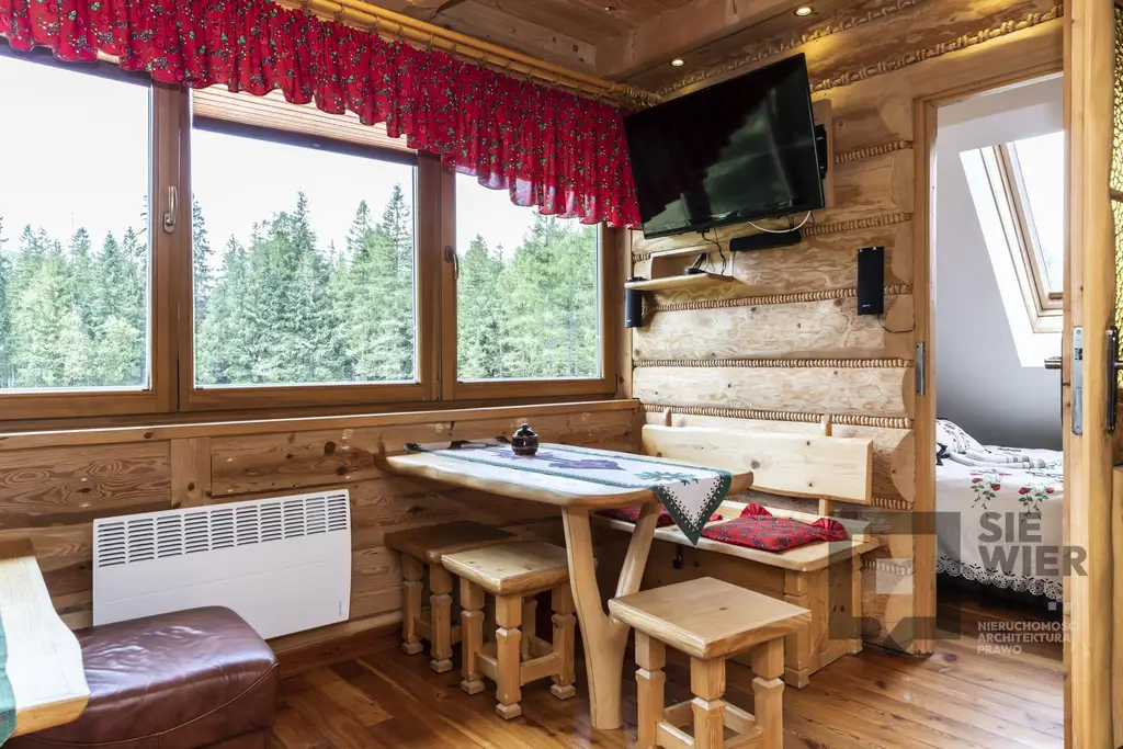 Trzypokojowy apartament nieopodal szlaków TPN