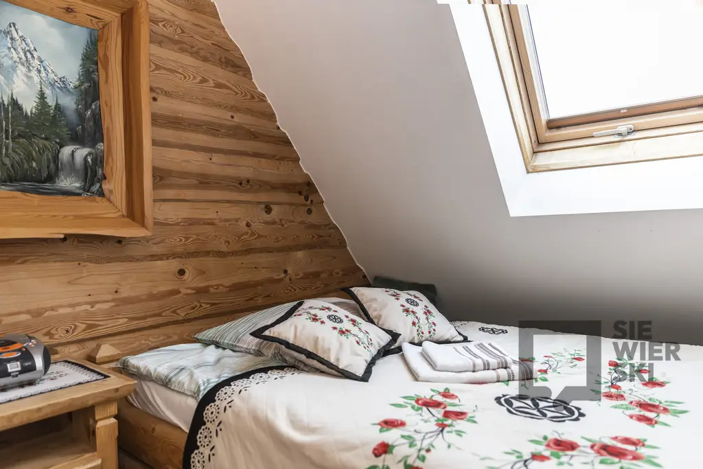 Trzypokojowy apartament nieopodal szlaków TPN