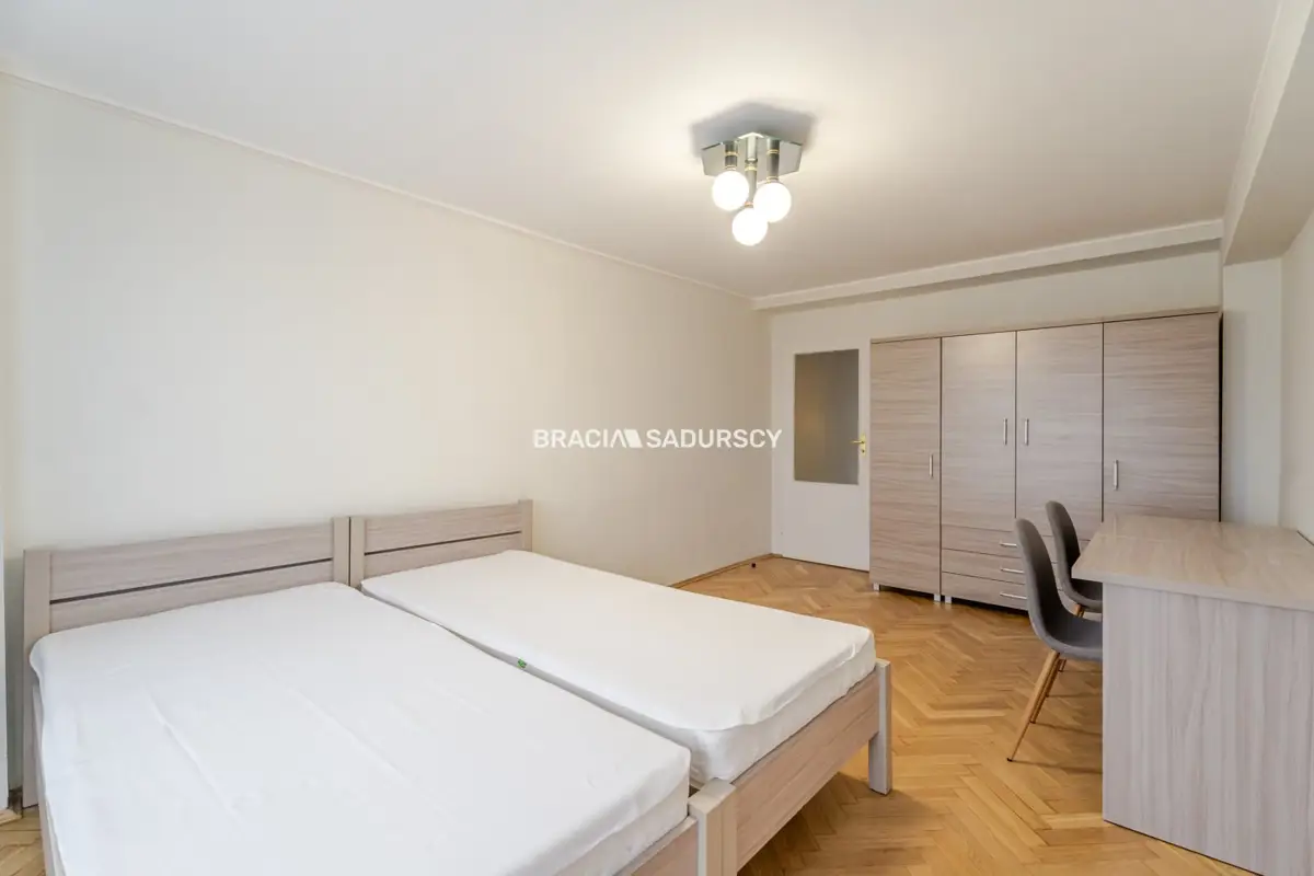 M-2 POK 50 M2 BALKON BLISKO AGH UJ WSZIB UKEN URK