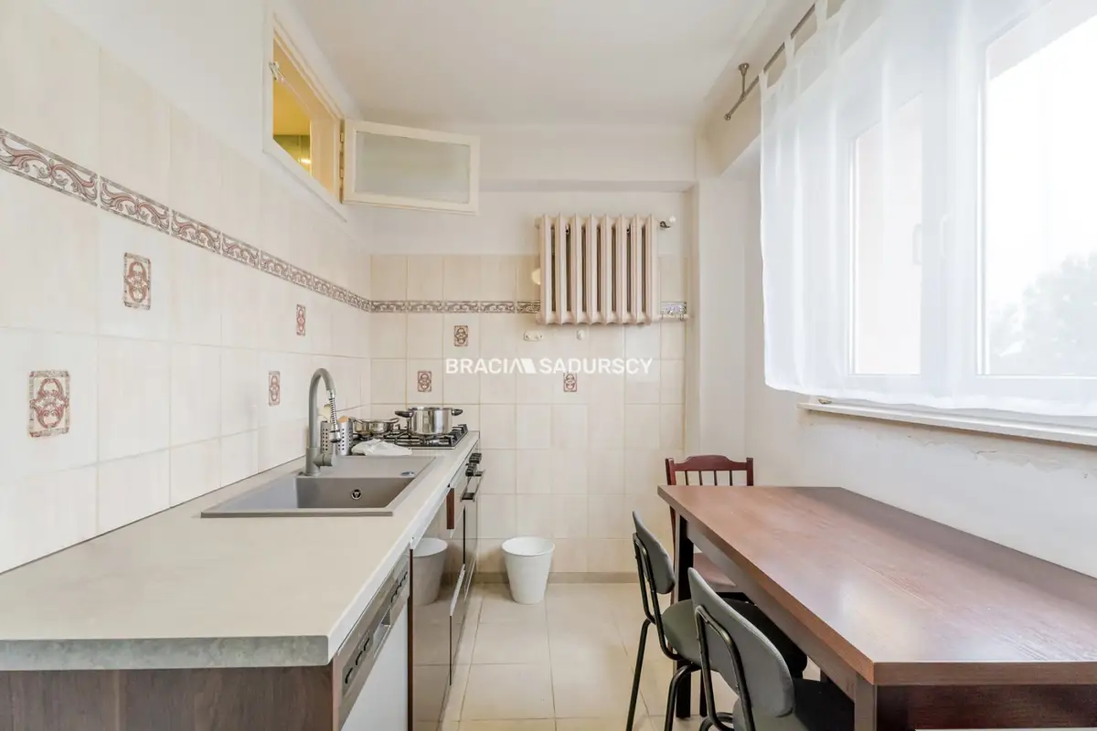 M-2 POK 50 M2 BALKON BLISKO AGH UJ WSZIB UKEN URK