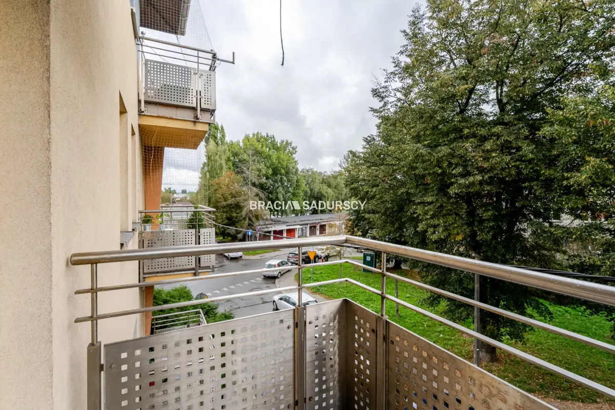 3 pok Modrzejewskiej, Krowodrza