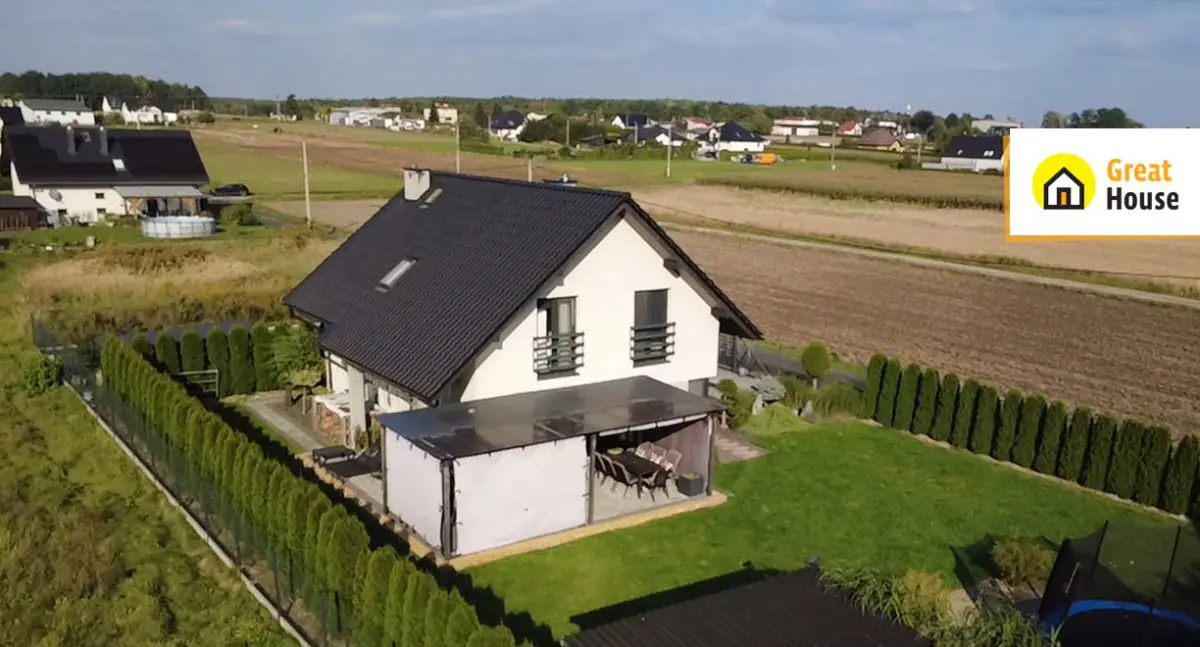 Nowoczesny dom z jaccuzzi 138m2