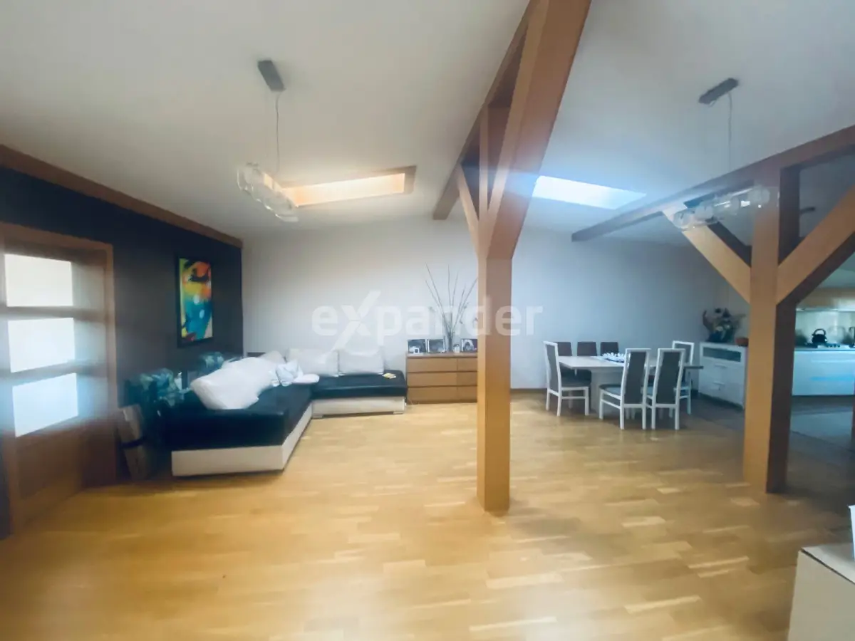 Przestronny Apartament na wynajem, Wręczyca Wielka