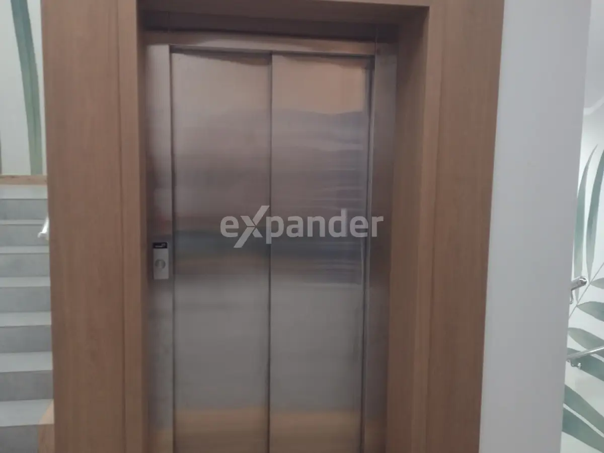 lokal użytkowy 185 m2